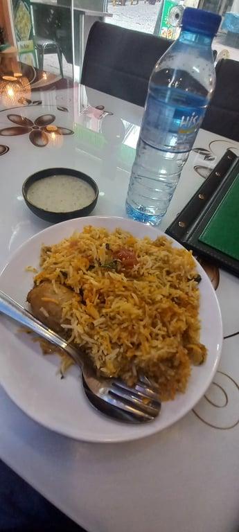 MUMBAI ZAIQA RESTORAN fotoğraf 3